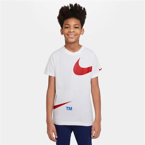 Nike Sportswear T Shirt 128-137 / S - T-shirts hos Magasin