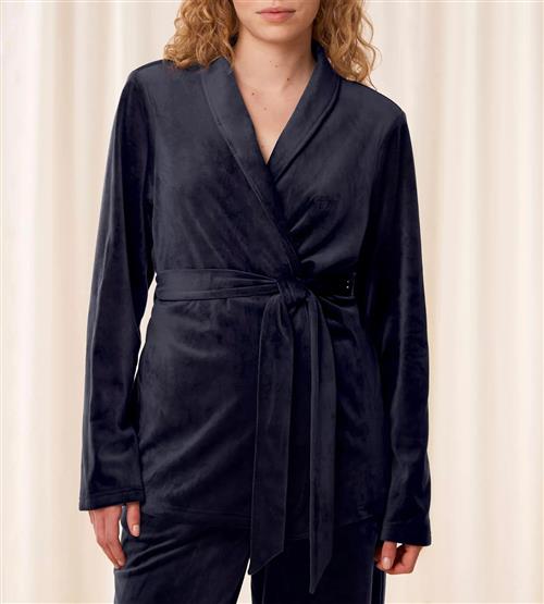 Se Triumph Sensual Velour Robe Top Nattrøjer & -Toppe Str 36 - hos Magasin ved Magasin