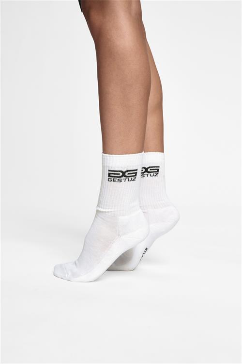 Gestuz Gestuzgz new Logo Socks Ankelstrømper Str 36-38 - hos Magasin