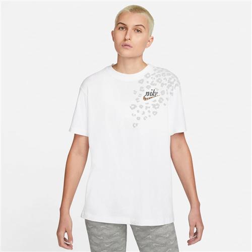 Nike Sportswear Boyfriend Fit Tshirt S - Trænings T-shirts hos Magasin