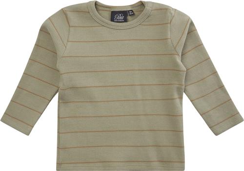 Se Sofie Schnoor Tshirt LS Str 4 år / 104 cm - Dusty Green Langærmede T-shirts hos Magasin ved Magasin