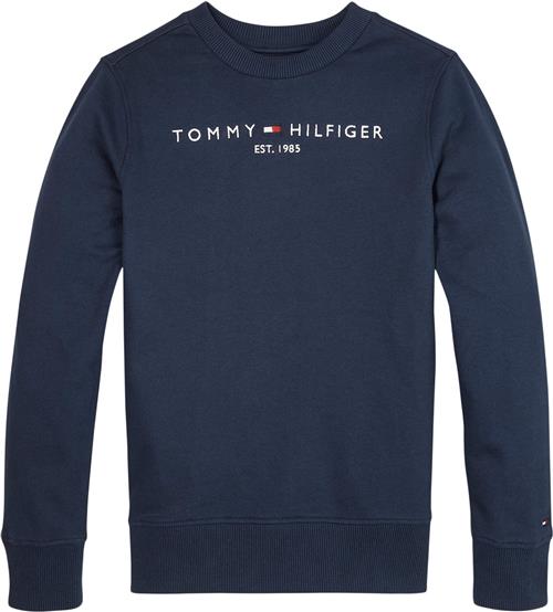 Se Tommy Hilfiger Essential Sweatshirt Str 3 år / 98 cm - C87 Sweatshirts Bomuld hos Magasin ved Magasin