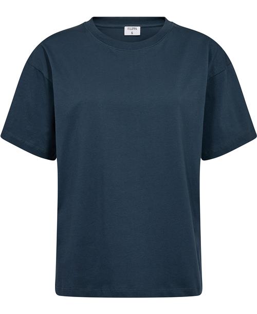 Se Filippa K Loose Fit Tee Kvinde Dawn Blue Kortærmede T-shirts Str XS - hos Magasin ved Magasin