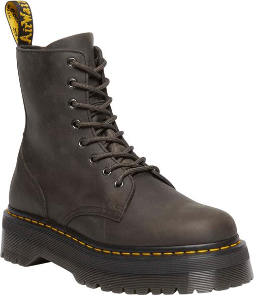 Se Dr. Martens Jadon Charcoal Grey Burnished Waxy Pull Up Wp Kvinde Charcoal Grey Snørestøvler Str 41 - hos Magasin ved Magasin