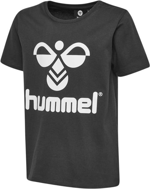 Hummel Hmltres Tshirt S/S Str 9 år / 134 cm - Sort Kortærmede T-shirts hos Magasin