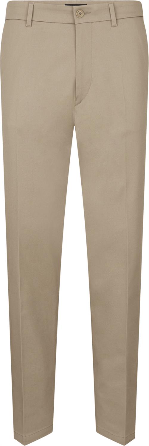 Se Drykorn 122011 Ajend 888 Mand Braun Chinos Str 31-34 - hos Magasin ved Magasin