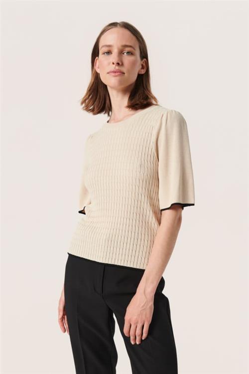 Soaked in Luxury Sladrianna Pullover SS Kvinde Sandshell Kortærmet Strik Regular Fit Str XS - hos Magasin