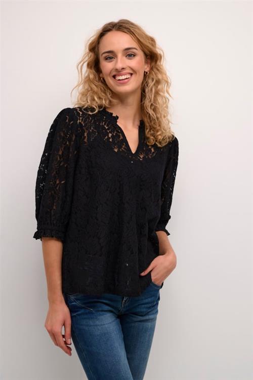 Se Cream Crkaspis Lace Blouse Kvinde Pitch Black Langærmede Bluser Str 46 - hos Magasin ved Magasin