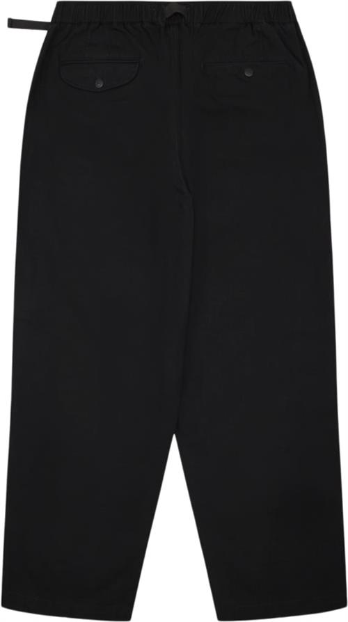 Se Woodbird Umo Base Pant Mand Black Habitbukser Str L - hos Magasin ved Magasin