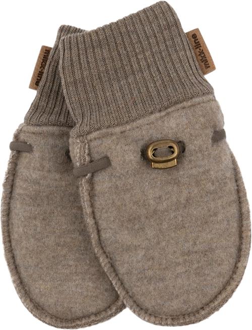 Se Mikk-Line Wool Mittens 50/56Y - Vanter & Luffer Uld hos Magasin ved Magasin