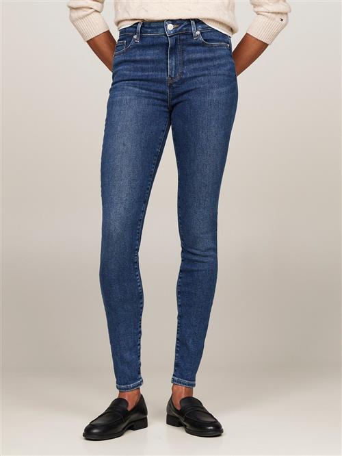 Se Tommy Hilfiger Harlem U Skinny HW ANA Kvinde Ana Jeans Str 30/32 - hos Magasin ved Magasin