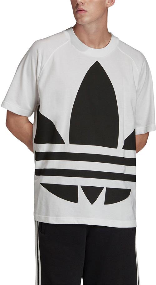 Se adidas Big Trefoil Boxy Tshirt M - T-shirts hos Magasin ved Magasin