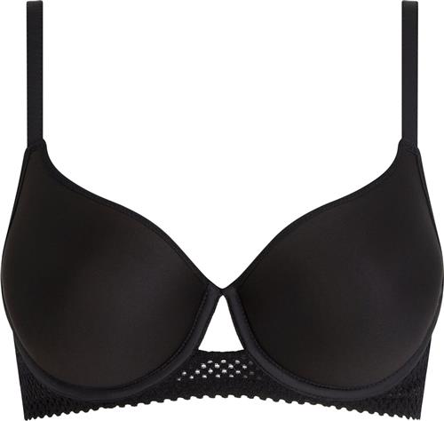 Se Chantelle Pulp Play Covering Tshirt Bra T-shirt Bh'er Str F 85 - hos Magasin ved Magasin