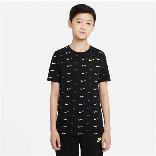 Nike Sportswear T Shirt 128-137 / S - T-shirts hos Magasin