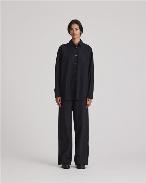 Gai&Lisva Astrid L/S Shirt Poplin Gots 243975 Kvinde Black Langærmede Bluser Str S - hos Magasin