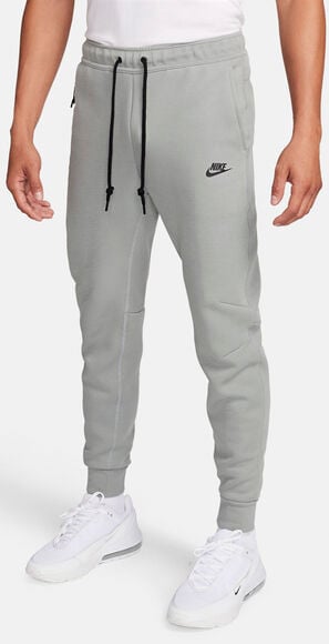 Se Nike Tech Fleece Bukser XL - Træningsbukser hos Magasin ved Magasin