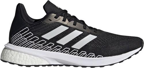 Se adidas Astrarun 2.0 Boost Kvinde Sort Løbesko Str 36 2/3 - hos Magasin ved Magasin