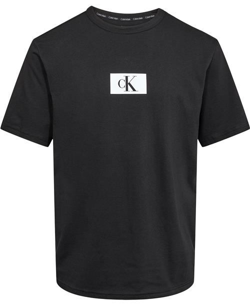 Se Calvin Klein Crew Neck Short Sleeve Tshirt Mand Ub1 Kortærmede T-shirts Str S - Bomuld hos Magasin ved Magasin