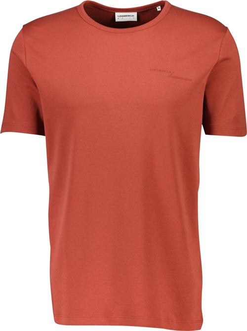 Se Lindbergh Basic Oneck tee S/S Mand Burnt Red Kortærmede T-shirts Relaxed Fit Str XL - Bomuld hos Magasin ved Magasin