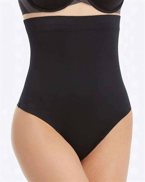 Se Spanx Suit Your Fancy Highwaisted Thong Højtaljede Trusser Str L - hos Magasin ved Magasin