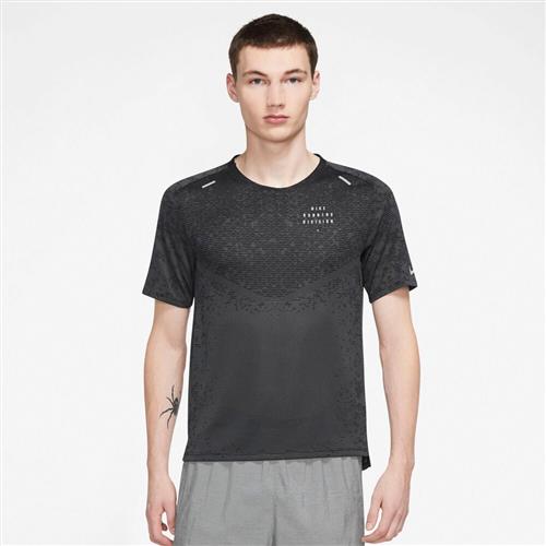 Nike Dri Fit Adv Run Division Techknit Lobe T Shirt S - T-shirts hos Magasin