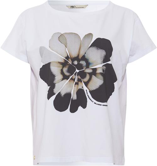 Se PBO ¤ Riona Tshirt ¤ Kvinde White Kortærmede T-shirts Str S - hos Magasin ved Magasin