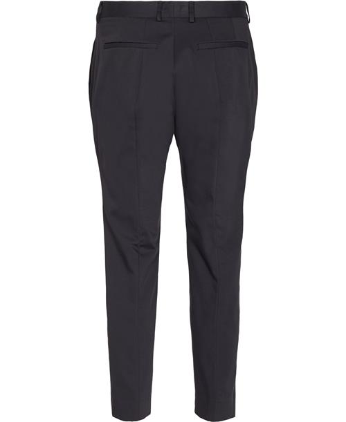 Se PBO Beck Trousers Kvinde Black Bukser Med Smalle Ben Regular Fit Str 44 - hos Magasin ved Magasin