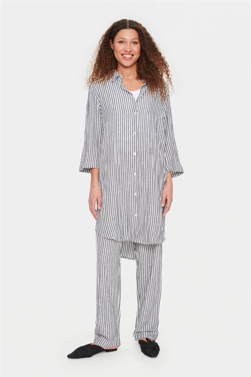 Se Saint Tropez Ulinasz Shirt Kvinde Night Sky Stripe Hørskjorter Loose Fit Str XS - hos Magasin ved Magasin