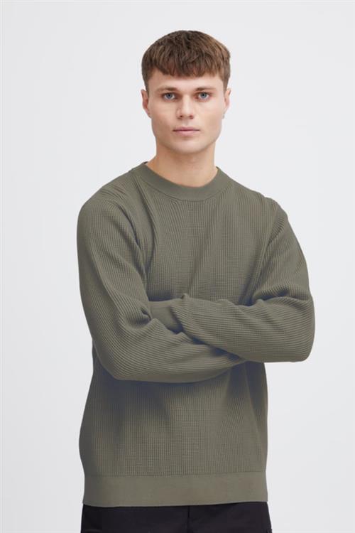 Se !Solid Sdhami Knit Mand Vetiver Sweaters Regular Fit Str XL - hos Magasin ved Magasin