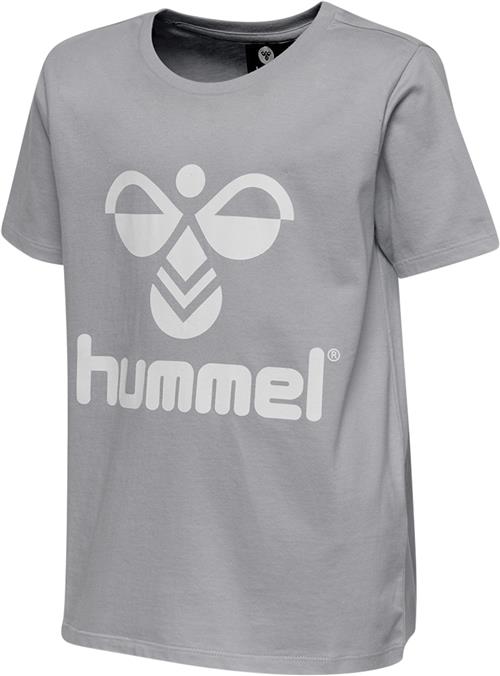 Hummel Tres Tshirt Str 10 år / 140 cm - Grå Kortærmede T-shirts hos Magasin