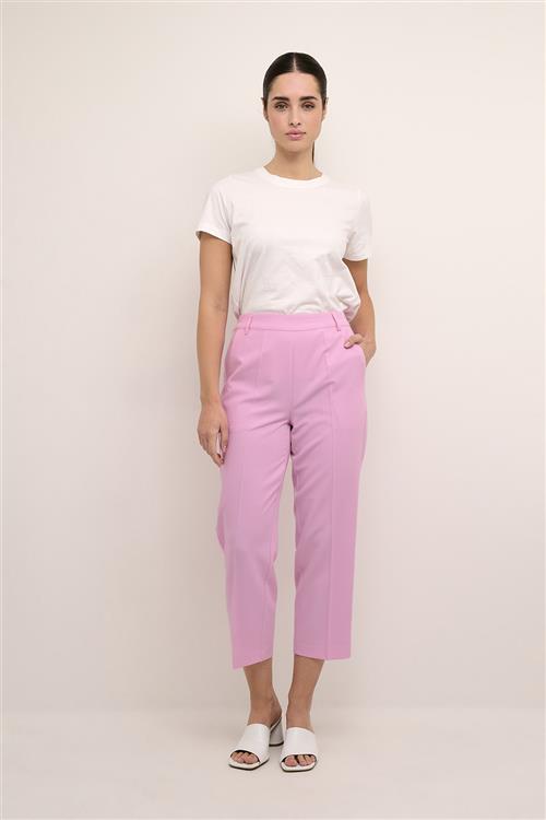 Se Kaffe Kasakura HW Cropped Pants Kvinde Pink Frosting Bukser Str 40 - hos Magasin ved Magasin