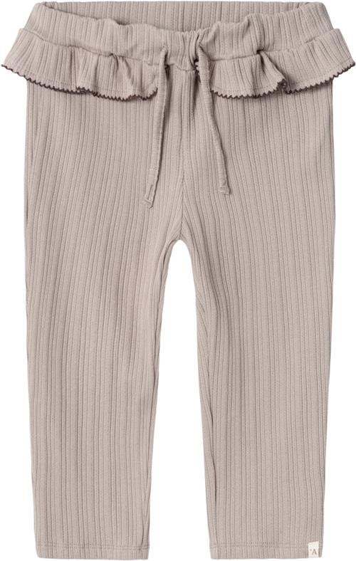 Lil' Atelier Nmfnara Pant LIL Str 116 - Etherea Bukser hos Magasin