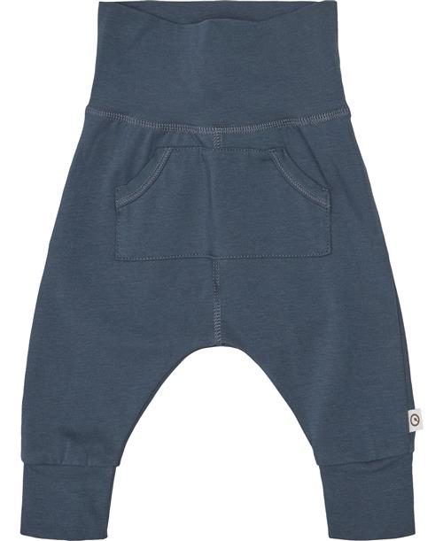 Se Müsli by Green Cotton Cozy me Pocket Pants boy Str 92 - Midnight Bukser Bomuld hos Magasin ved Magasin