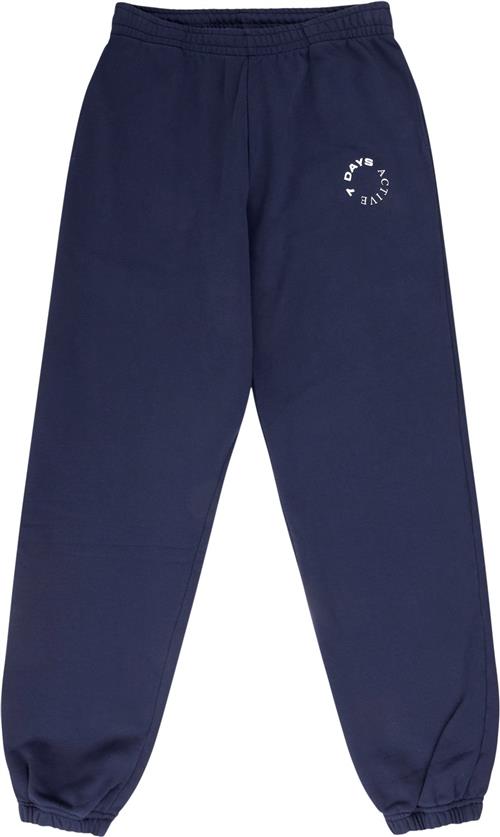 Se 7 Days Active Organic Sweat Pants Kvinde 358 Navy Sweatpants Str XS - hos Magasin ved Magasin