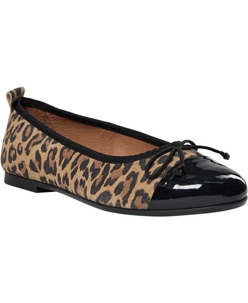 Se Pavement Lucy Kvinde Leo/patent Toe Cap Ballerinaer Str 39 - Læder hos Magasin ved Magasin