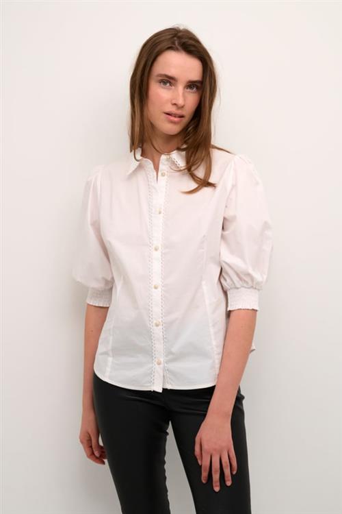 Se Karen by Simonsen Chillykb Blouse Kvinde Bright White Kortærmede Bluser Str 44 - hos Magasin ved Magasin