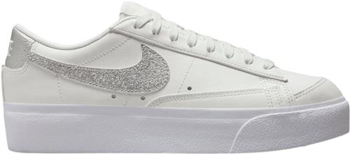 Se Nike Blazer low Platform Kvinde Summit White/metallic Silver-s Sneakers Str 41 - Læder hos Magasin ved Magasin