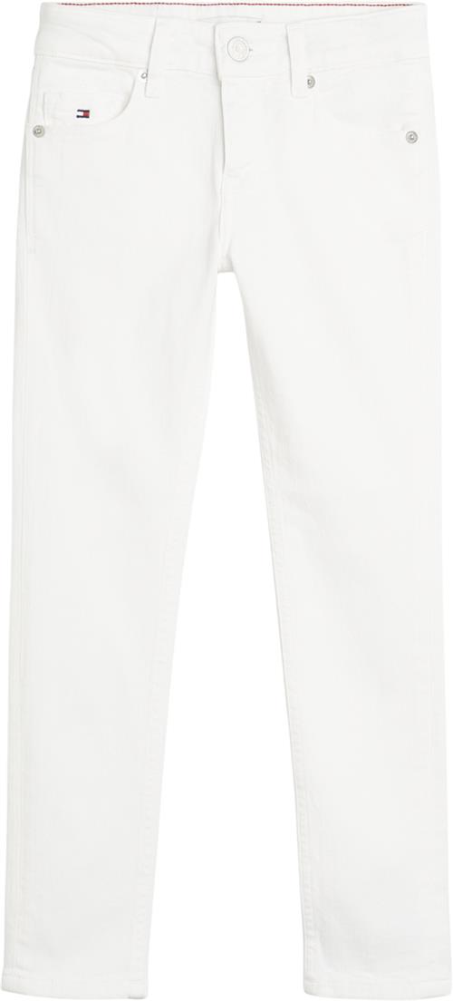 Se Tommy Hilfiger Nora White Str 16 år / 176 cm - White Jeans hos Magasin ved Magasin