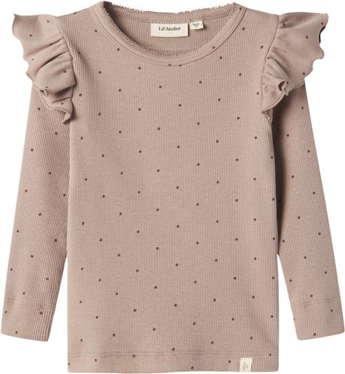 Se Lil' Atelier Nmfgago KUO LS Slim TOP LIL Str 98 - Etherea Bluser hos Magasin ved Magasin