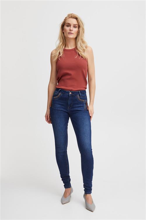 PULZ Jeans Pzcarmen HW Jeans W. Studs Skinny L Kvinde Dark Blue Denim Skinny Jeans Str 33/32 - Denim hos Magasin