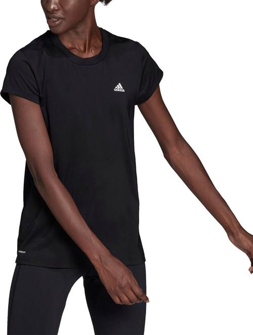 Se adidas Designed to Move Barselst-shirt S - Trænings T-shirts Polyester hos Magasin ved Magasin