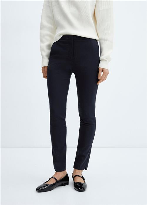 MANGO Crop Skinny Trousers Kvinde Navy Bukser Med Smalle Ben Skinny Fit Str 38 - hos Magasin