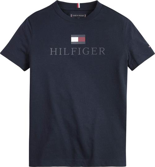 Tommy Hilfiger TH Logo TEE S/S Str 3 år / 98 cm - Desert Sky Kortærmede T-shirts hos Magasin