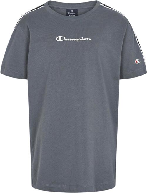 Se Champion Crewneck Tshirt XS - T-shirts Bomuld hos Magasin ved Magasin