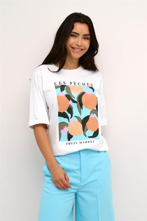 Se Kaffe Kamira Tshirt Kvinde Optical White / Peaches Kortærmede T-shirts Str XS - hos Magasin ved Magasin