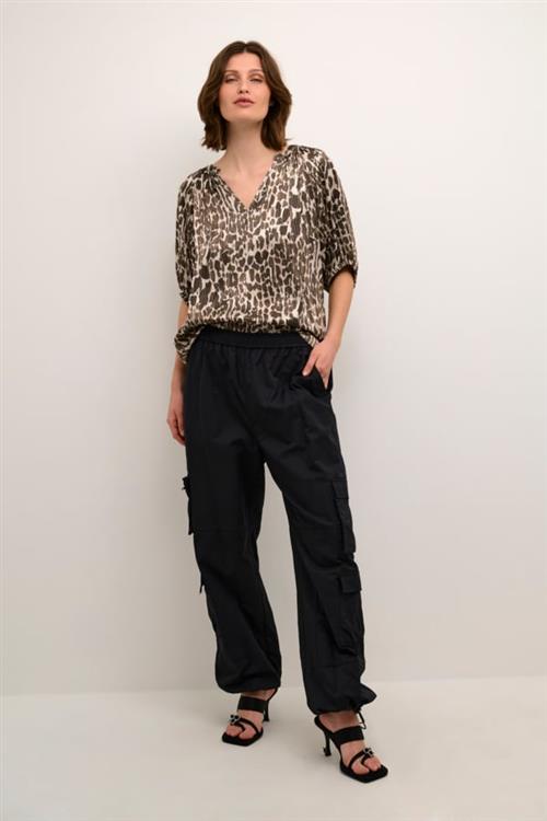 Se Karen by Simonsen Jamiekb Cargo Pants Kvinde Meteorite Cargo Bukser Str 38 - hos Magasin ved Magasin