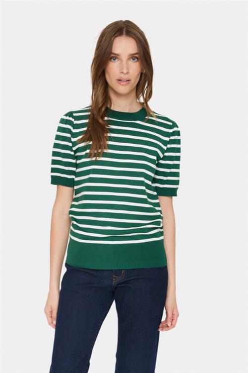 Se Saint Tropez Milasz Striped SS Pullover Kvinde Frosty Spruce Kortærmet Strik Regular Fit Str XS - hos Magasin ved Magasin