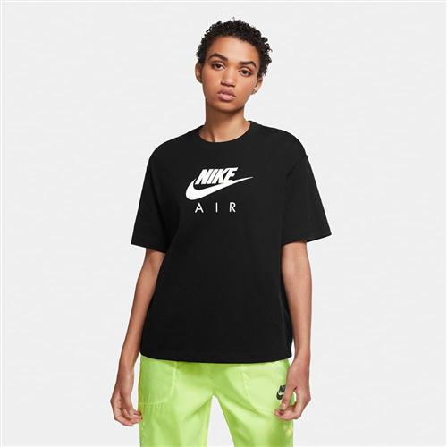 Se Nike Air Tshirt S - Trænings T-shirts hos Magasin ved Magasin