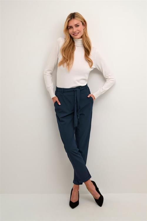 Kaffe Jillian Belt Pants Kvinde Midnight Marine Bukser Med Smalle Ben Str 40 - hos Magasin