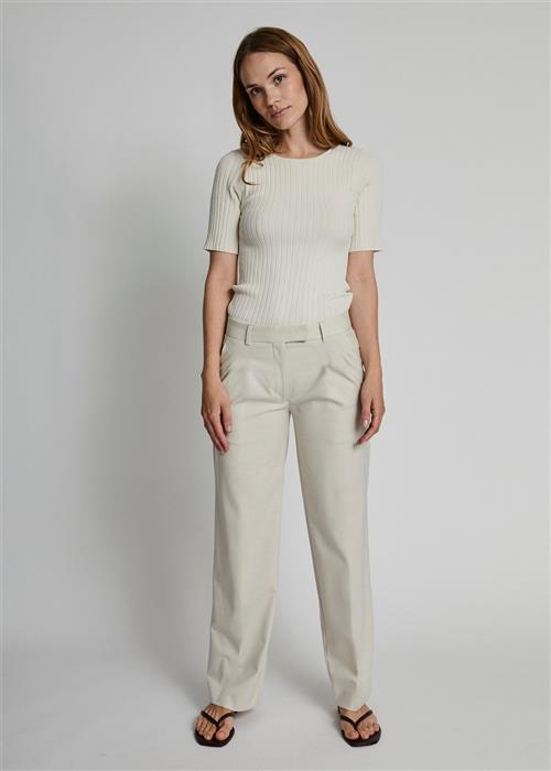 Bruun & Stengade BS Louise Suit Pants Kvinde Sand Bukser Med Lige Ben Str 40 - Polyester hos Magasin